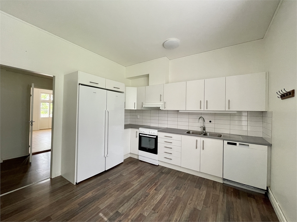 /Global/DisplayMultimediaDescription.ashx?guid=13113031-a34a-4697-a924-04f35b3e4a2c